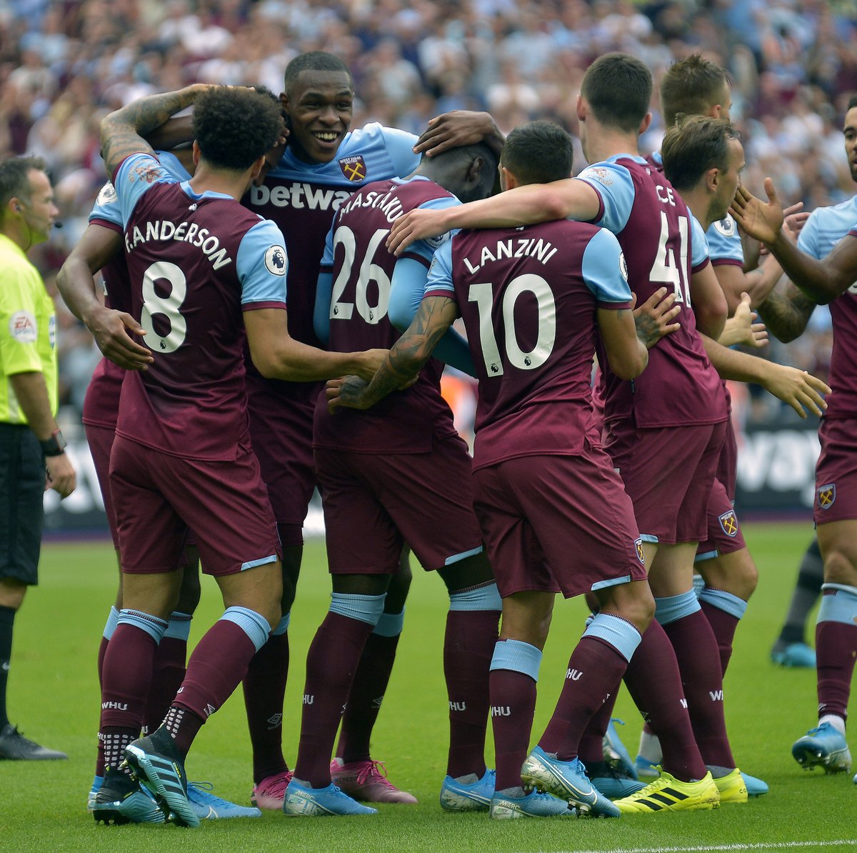 具有极强的 具有极强的