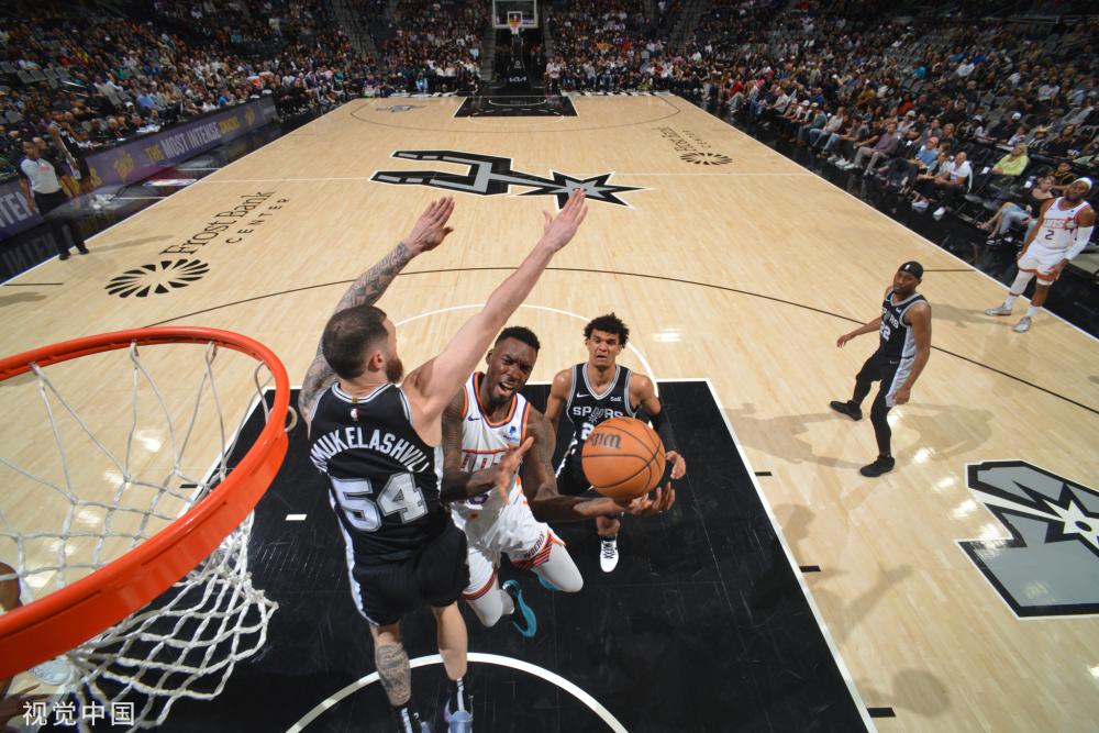 战中保持轻 战中保持轻